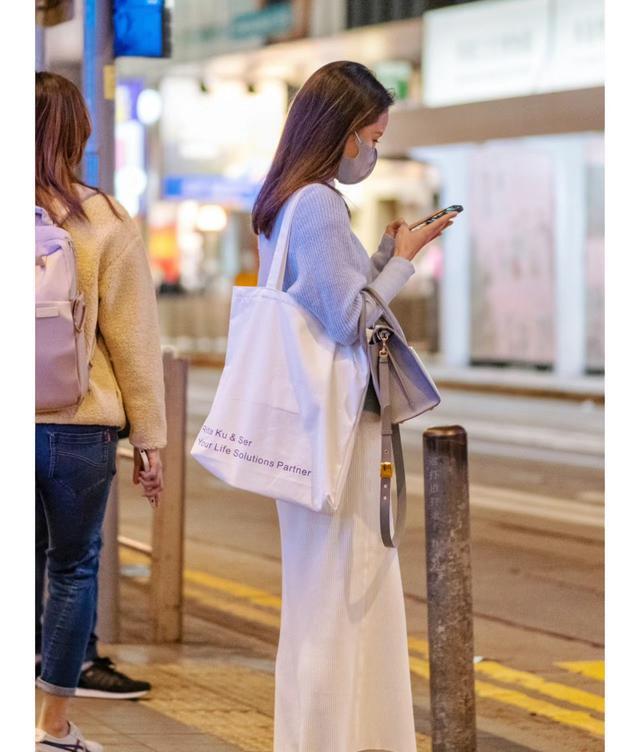 香港时尚：从明星到市民，街拍新宠