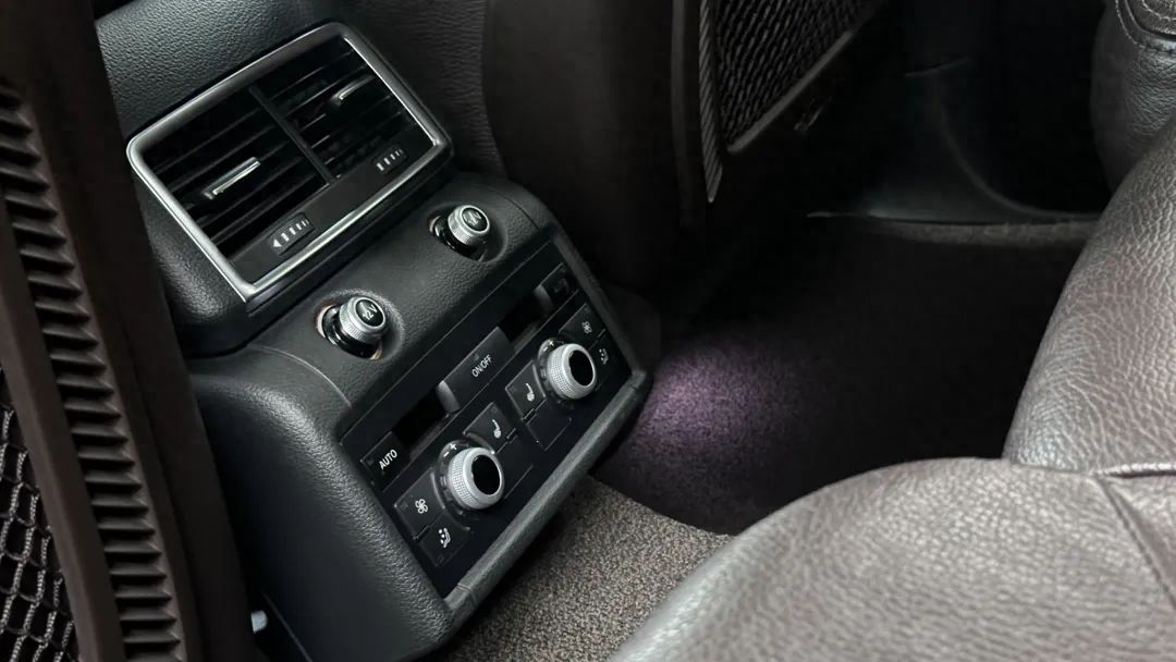 江苏13款柴油奥迪q7翻新,大哥买奥迪q7