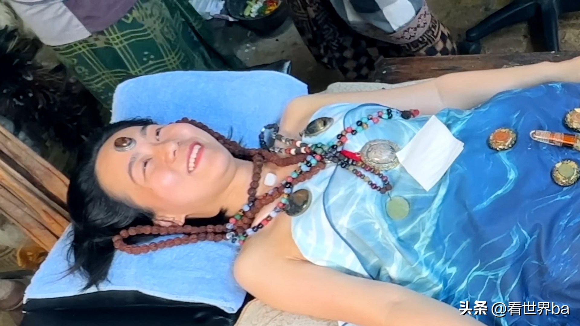 印度奇葩推拿,印尼奇葩传统完整版