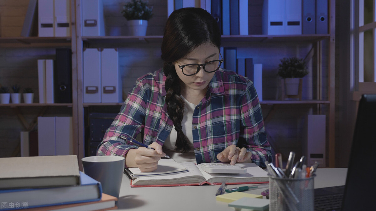 令人回味无穷的微型小说,陪伴的幸福微型小说