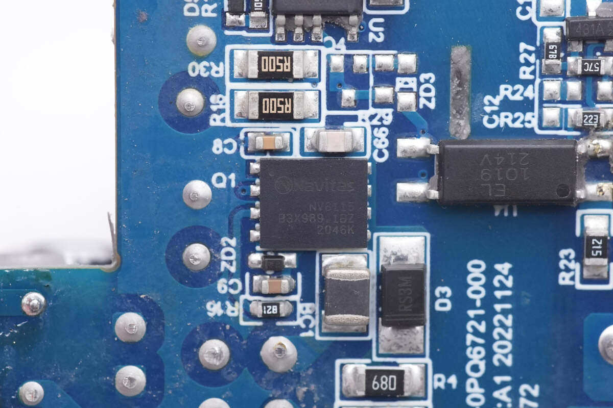 魅族pandaer无线充测评,魅族pandaer充电宝拆解