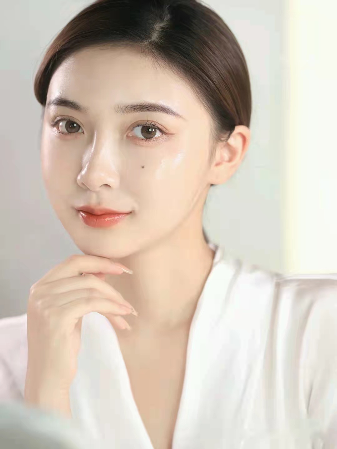 推荐几款最好用的美白精华,noreva美白精华和topix美白精华