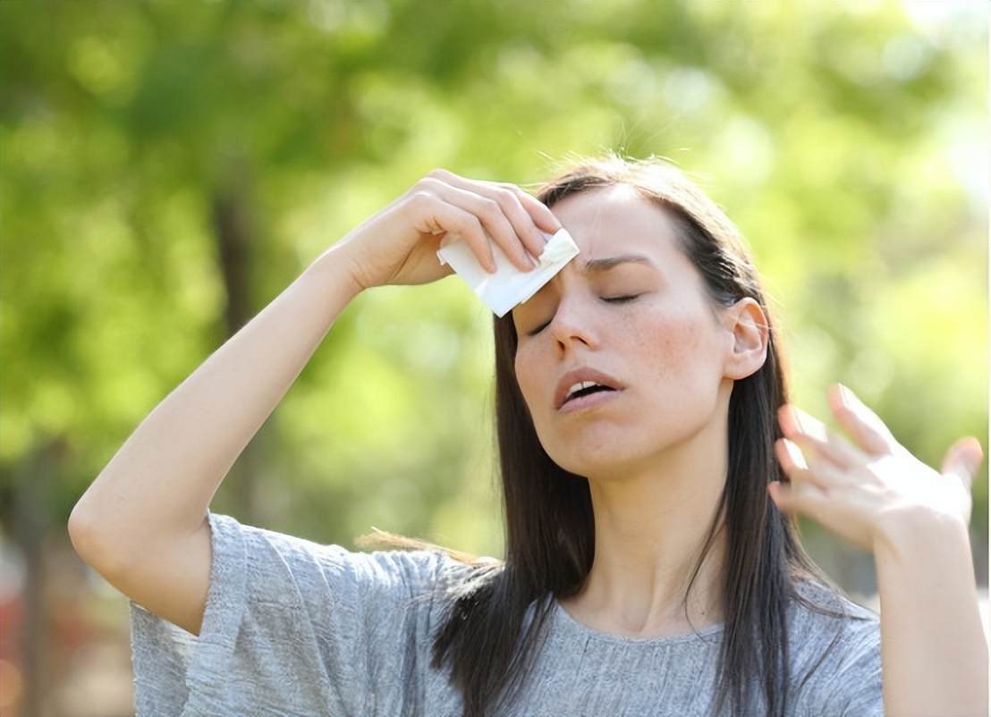 头发出油厉害用什么方法治疗,头发出油严重身体哪里出现问题