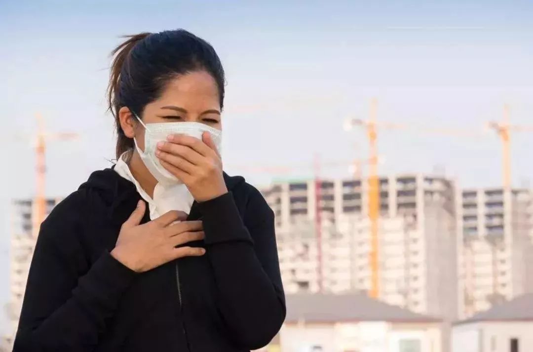 晚上睡觉嘴巴发干发渴是什么原因,晚上睡觉嘴巴总是口渴