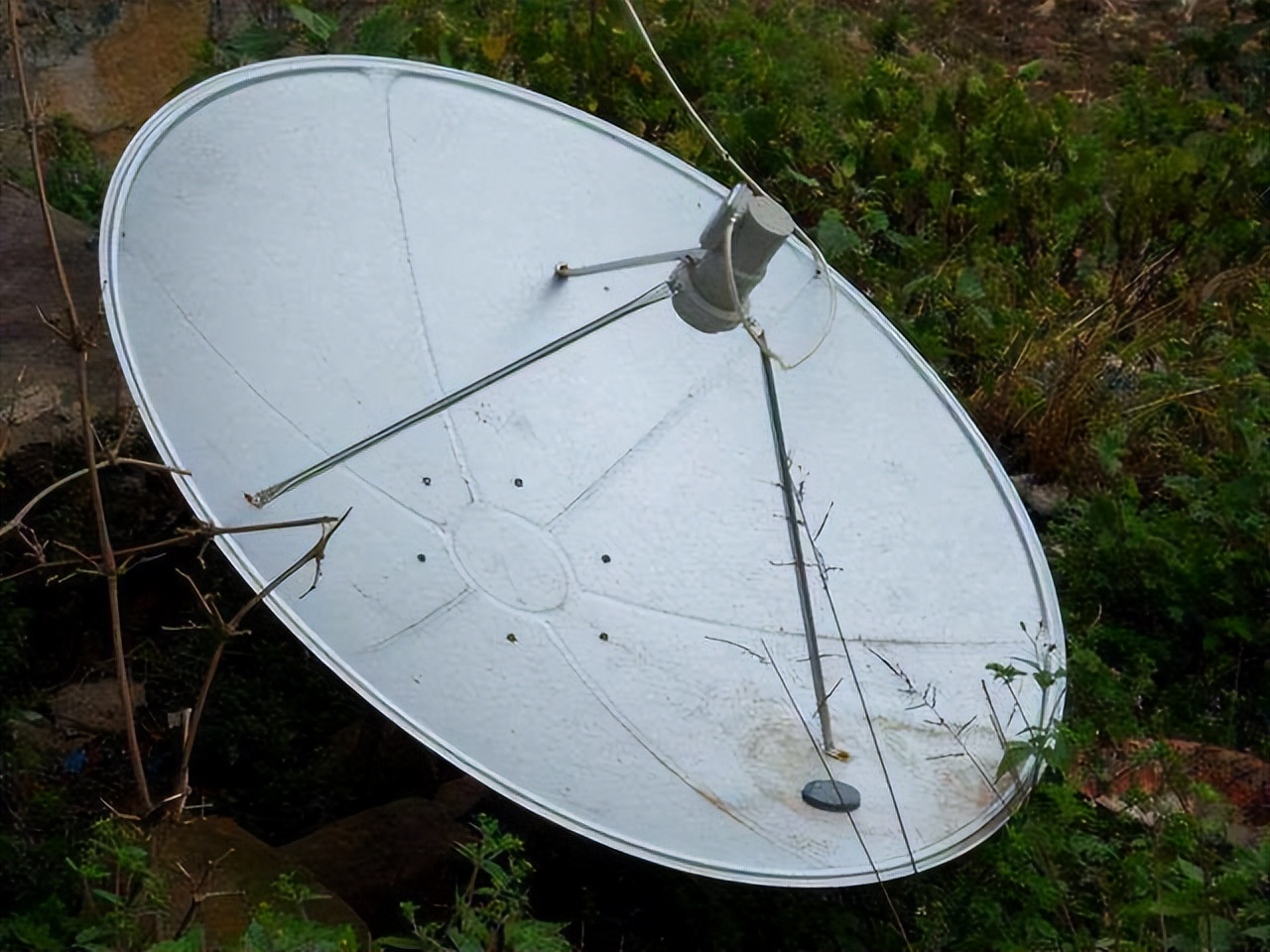 “大锅盖”的消失是动了谁的蛋糕？