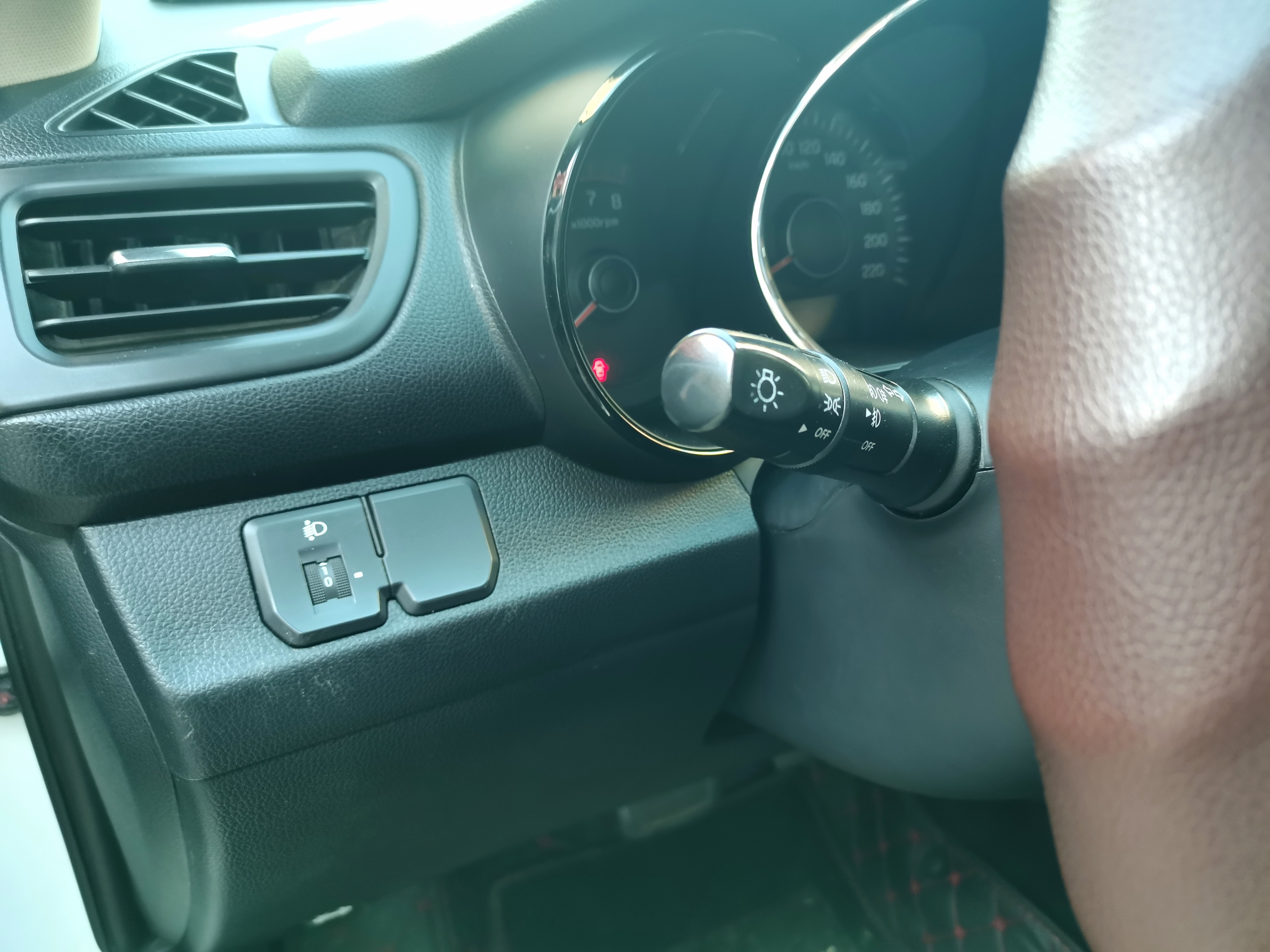 两三万的小车二手车推荐,两三万能买到靠谱的车吗