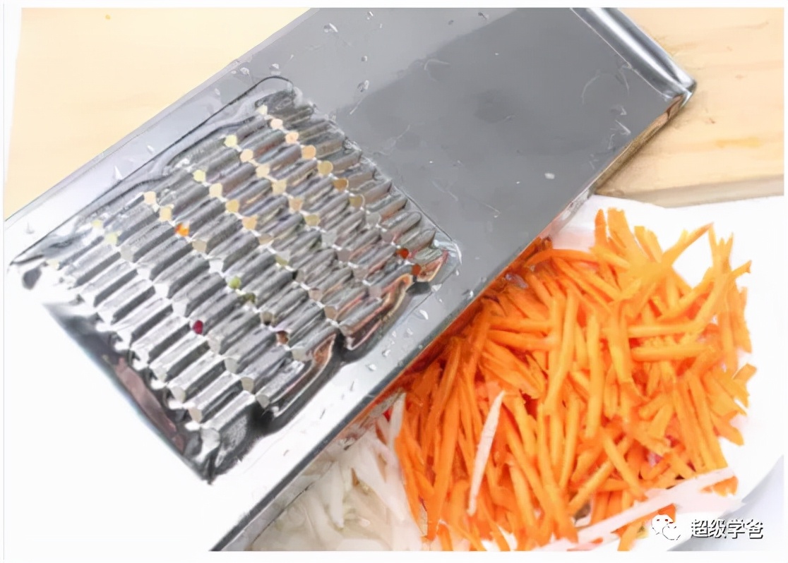 新型碰瓷来了让人防不胜防,新型碰瓷骗局大家一定要警惕