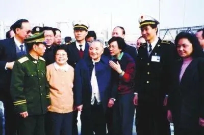 美国对中国的出口商品值多少亿,美国对华进口税收多少