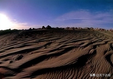 柴达木盆地是我国的四大盆地之一,柴达木盆地是中国第二大盆地吗