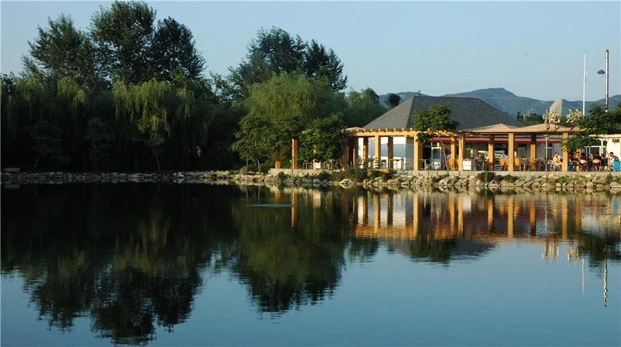 龙商牵手鸿缘——安波鸿缘温泉山庄成大连黑龙江商会员活动基地