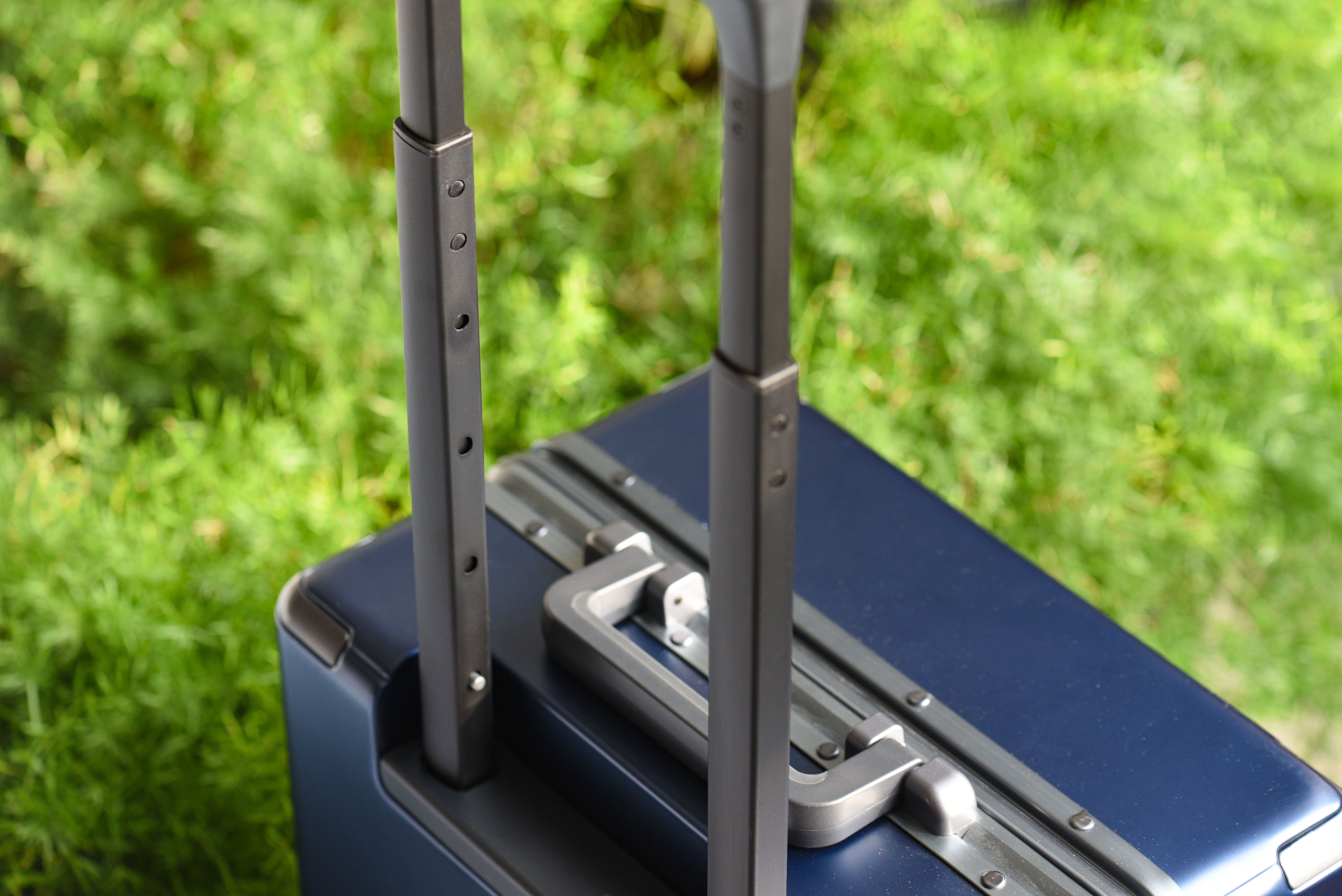 地平线8号26寸行李箱哪个颜色好,地平线8号行李箱20寸有几个款式