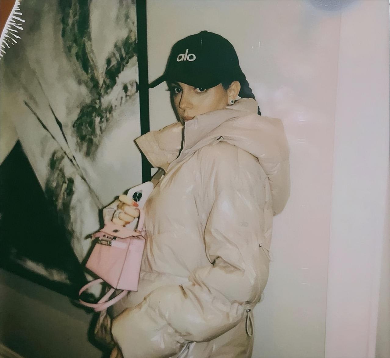 贝克汉姆婚内多次出轨,梅西和c罗和贝克汉姆