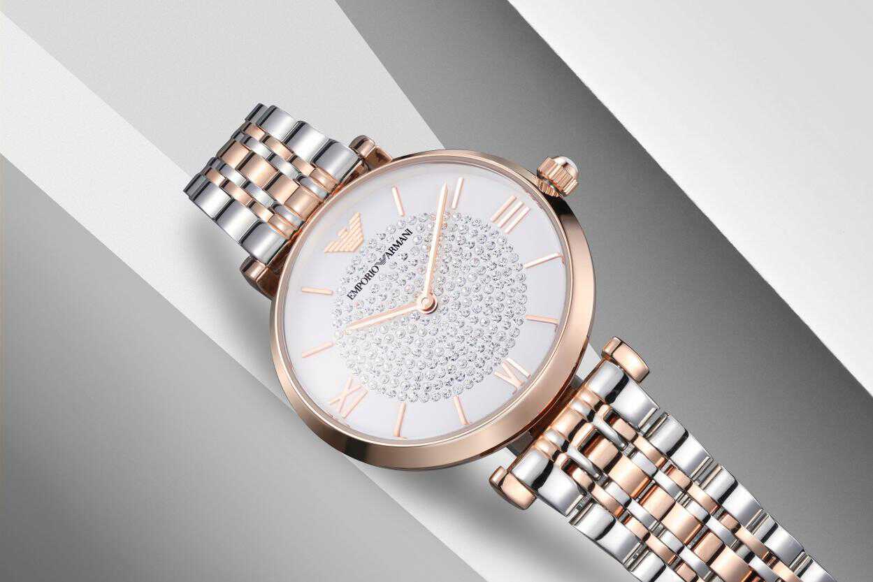 职场女性时尚又不失内涵手表,职场女性戴什么手表好时尚轻奢