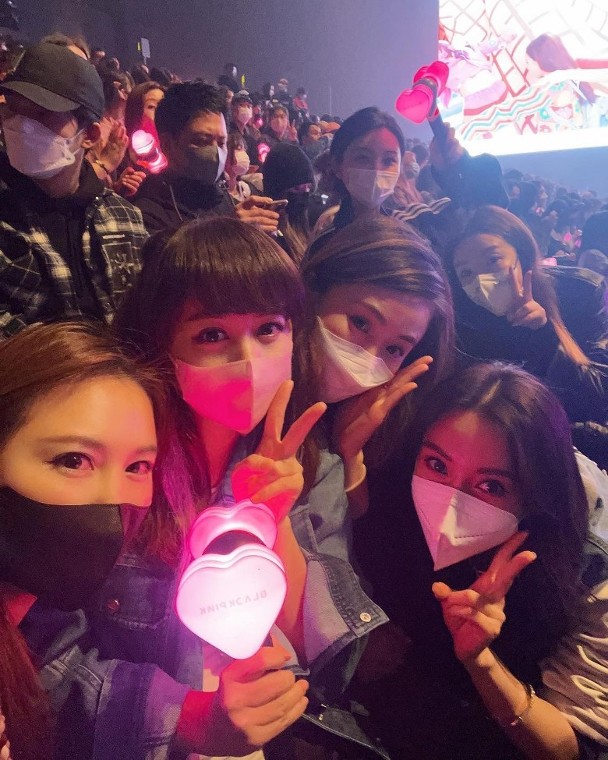 baby素颜带儿子外出新闻,baby回湖南