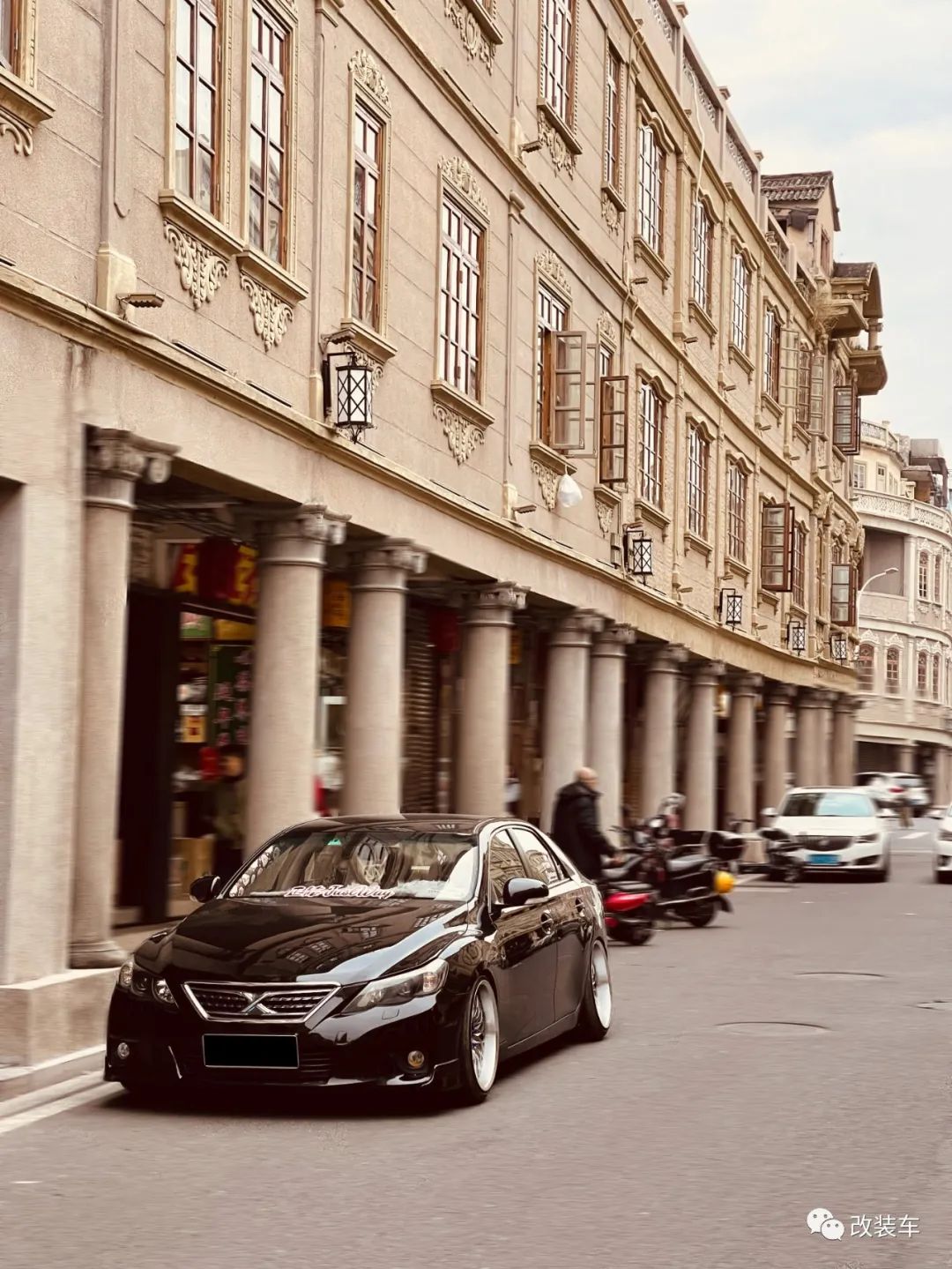 万元改装系列之丰田锐志,丰田锐志哪些方面要改装才好看