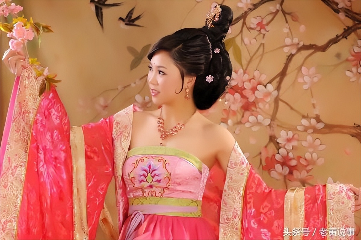 干一件事就可丧国，他却干了两件，结果国灭身死妻被辱！