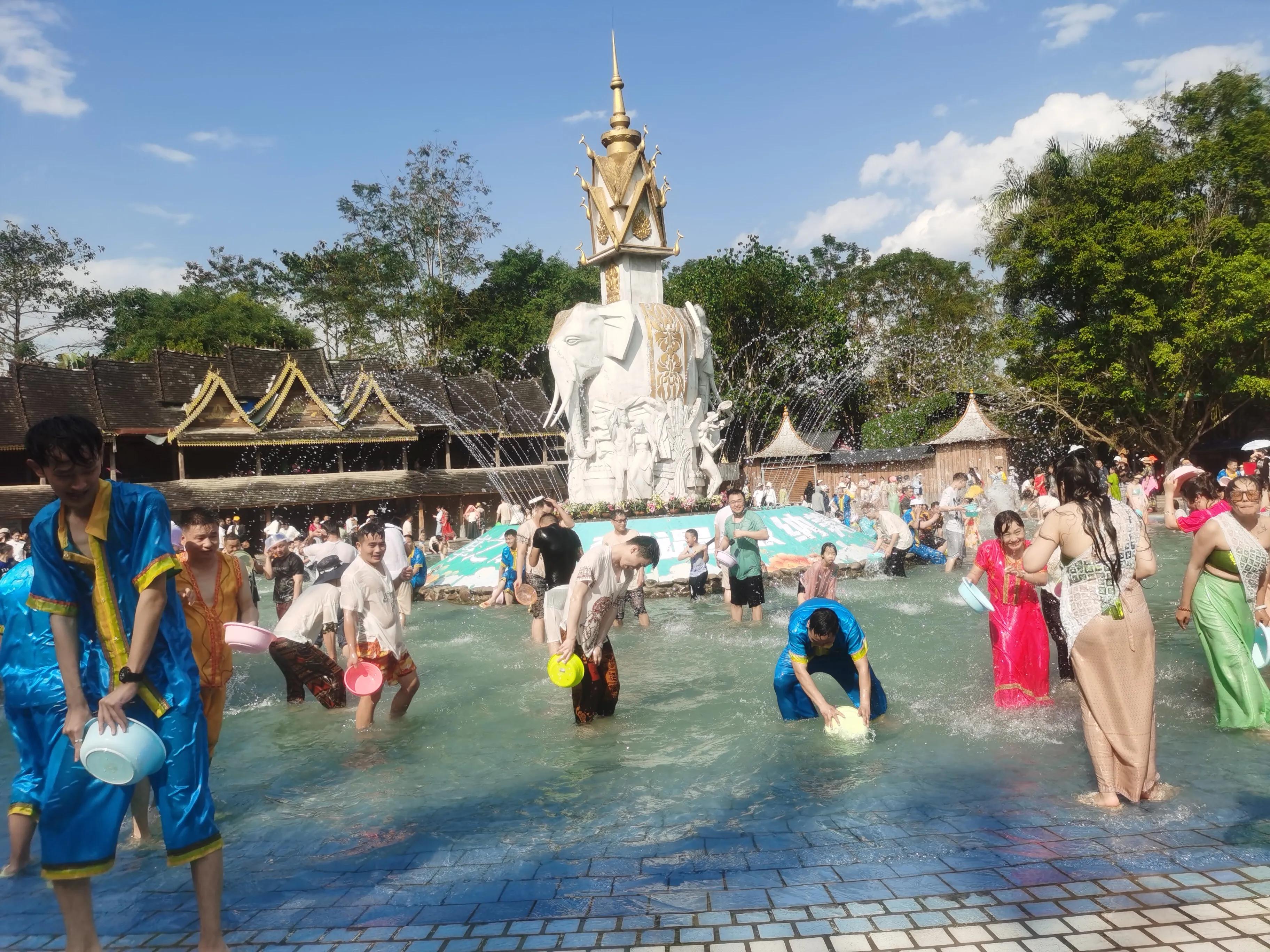 西双版纳10日行——走遍春夏秋冬，总会有人四季等你。