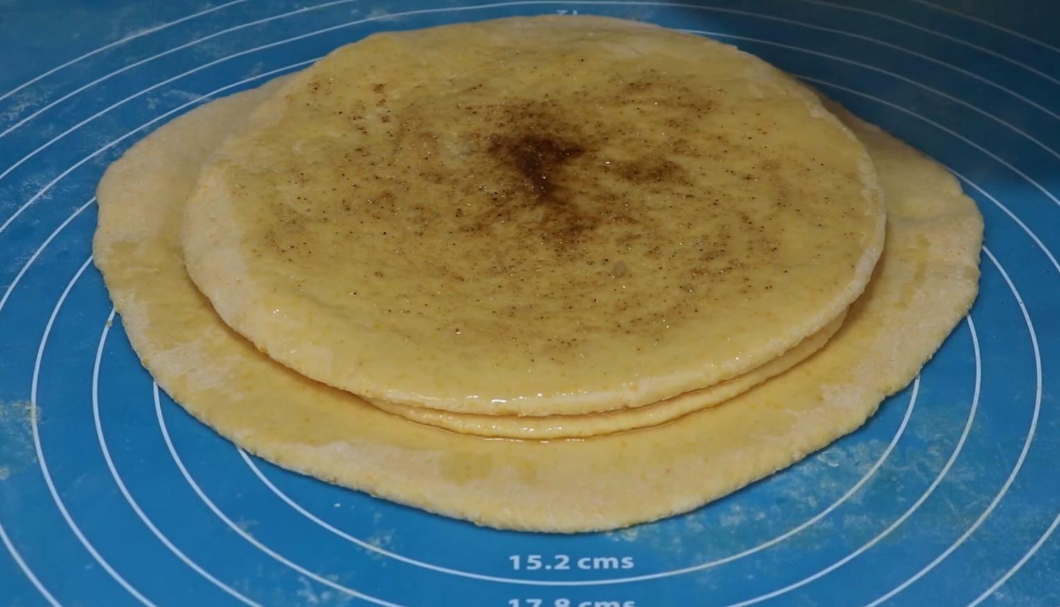 玉米面开水一烫上锅蒸,玉米面开水烫后太黏