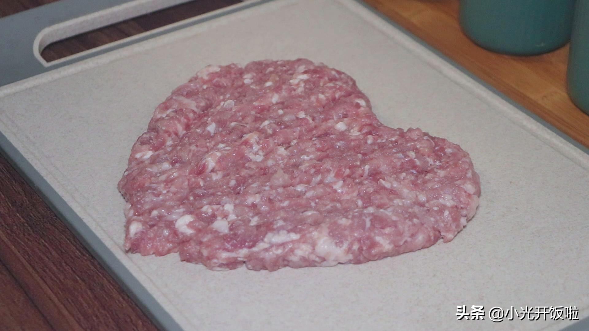 蒸肉饼鲜嫩好吃,广式蒸肉饼用什么肉