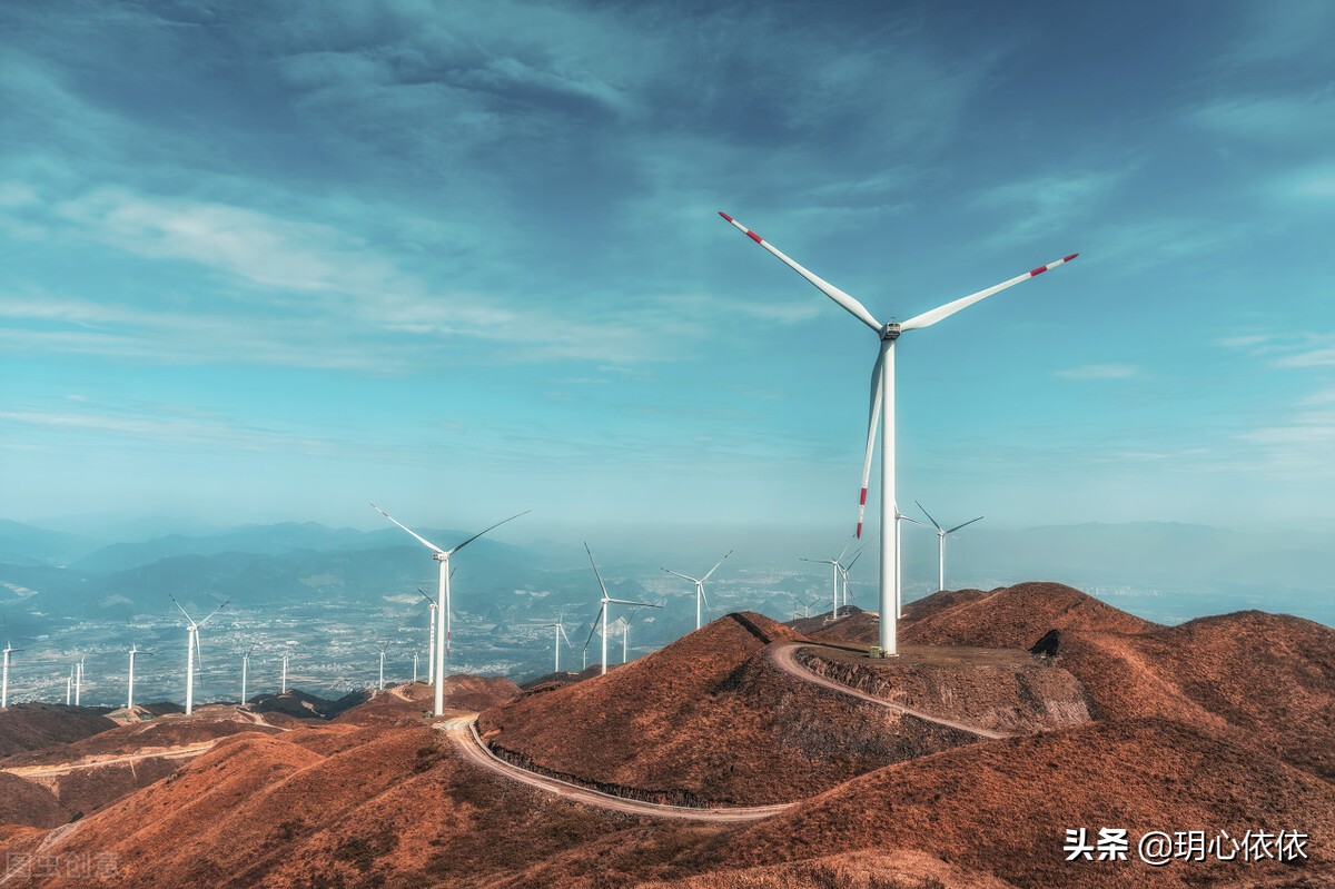 这些星座把自己活成财神爷，内心强大能力出众，心如真金光耀众生