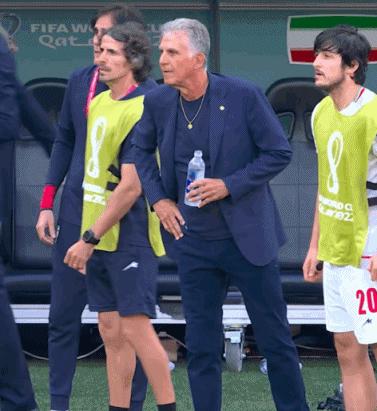 伊朗上演奇迹，但英格兰队引发强烈争议！网友：比赛很丑陋太无耻