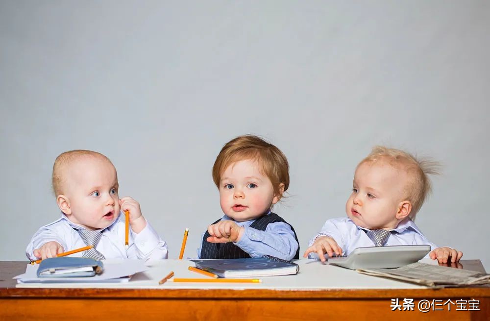 小孩不愿意和别的小朋友玩怎么办,小朋友不愿意跟自家孩子玩怎么办
