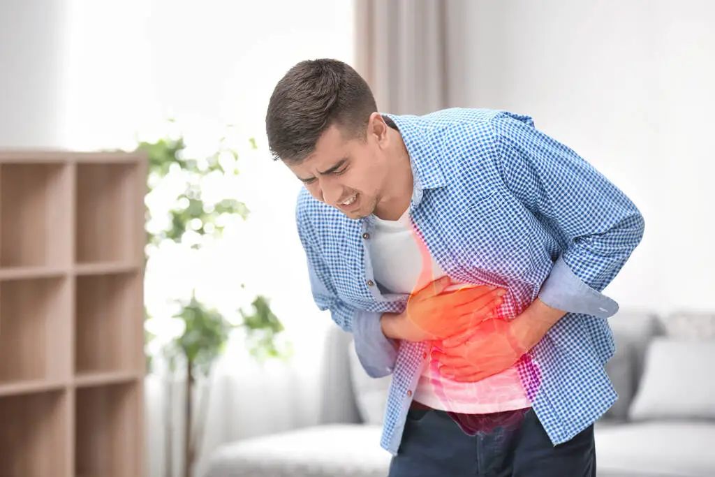 焦虑反酸烧心一定是胃食管反流吗,反酸烧心胃食管反流能自愈吗