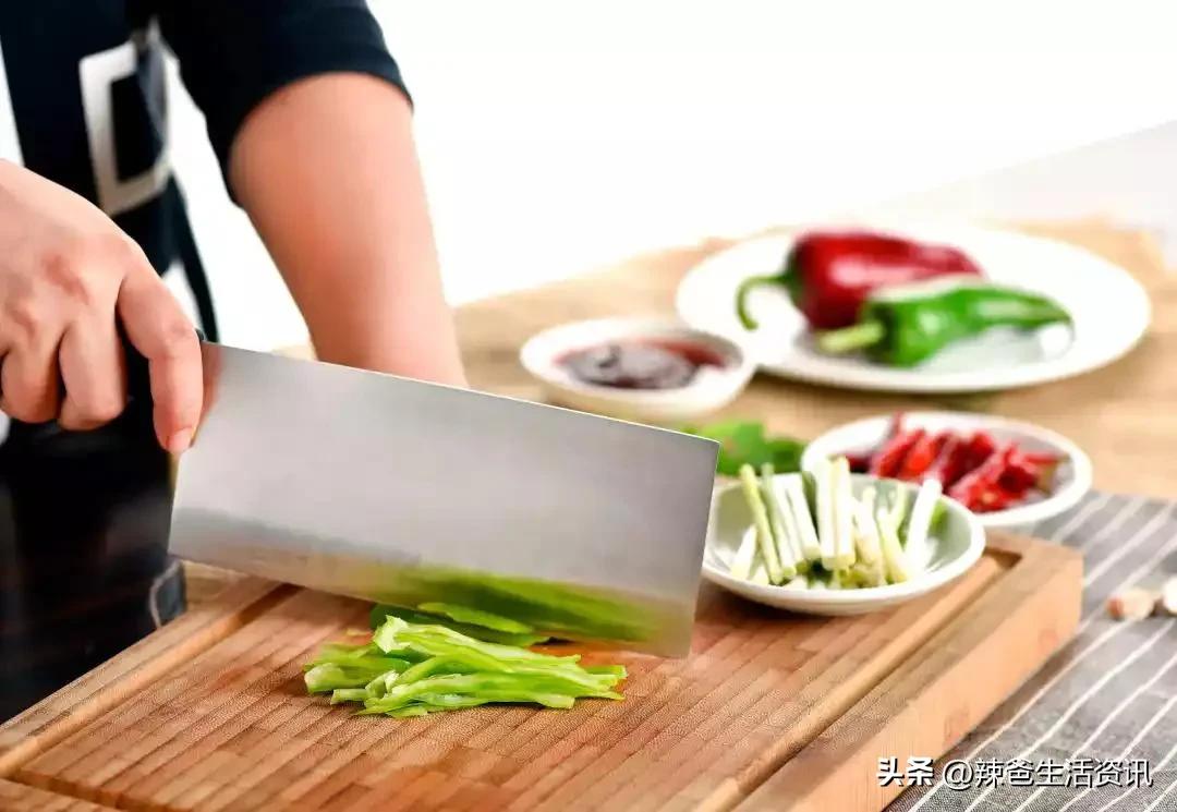 菜刀怎么选才是好刀,菜刀选什么刀最好耐用