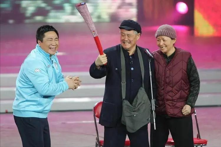 哈文和赵本山一段不为人知的故事,哈文无脑规则