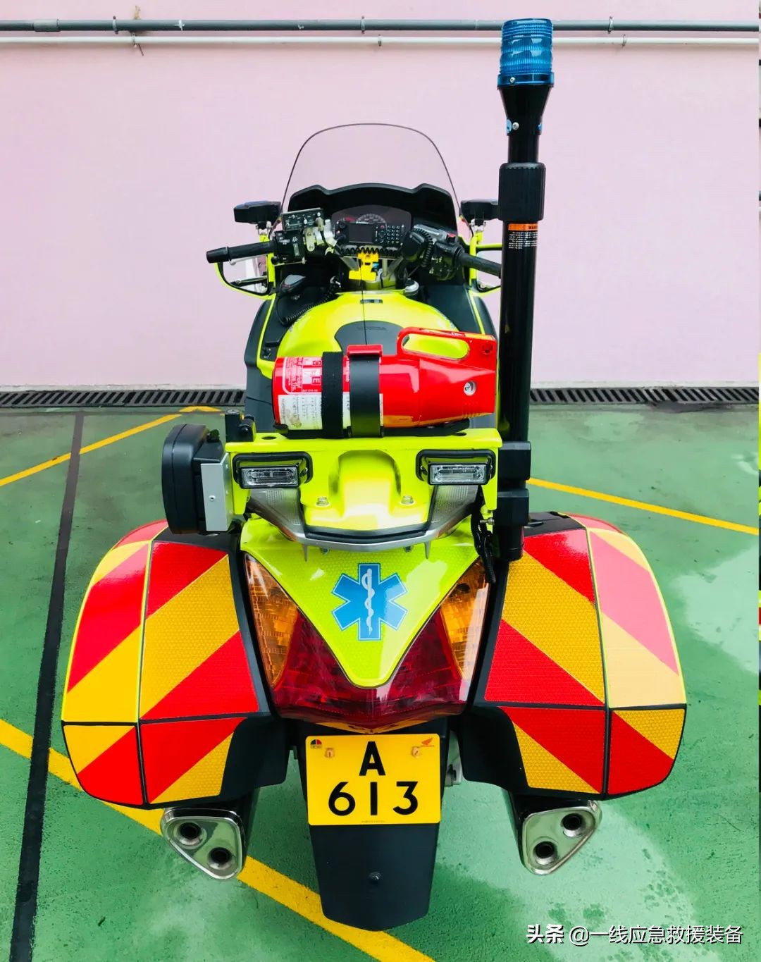 香港救护摩托车,香港消防队用什么摩托车