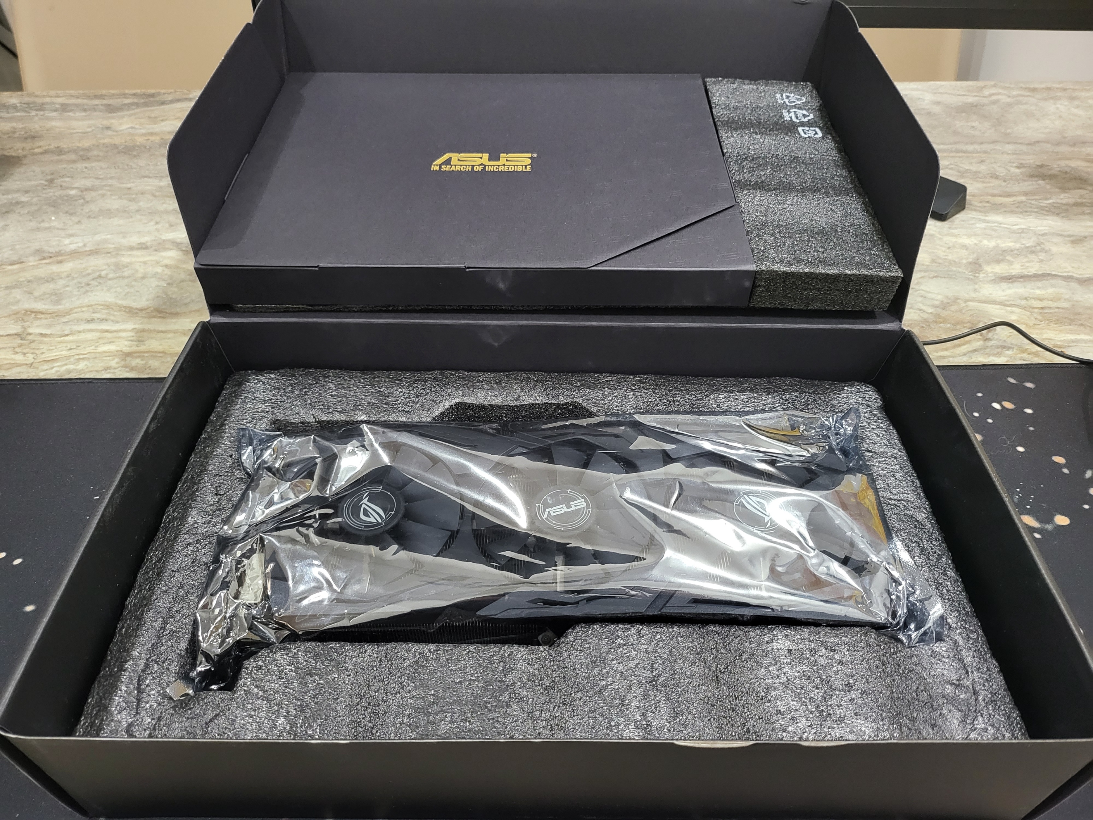 华硕1070冰骑士更换散热硅脂教程,华硕1070更换硅脂片用多厚的