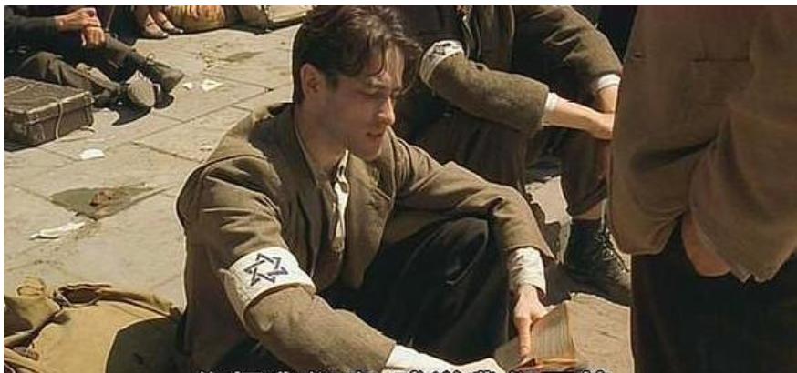 二战时期德国人为什么仇杀犹太人,二战时期的犹太人为什么不反抗