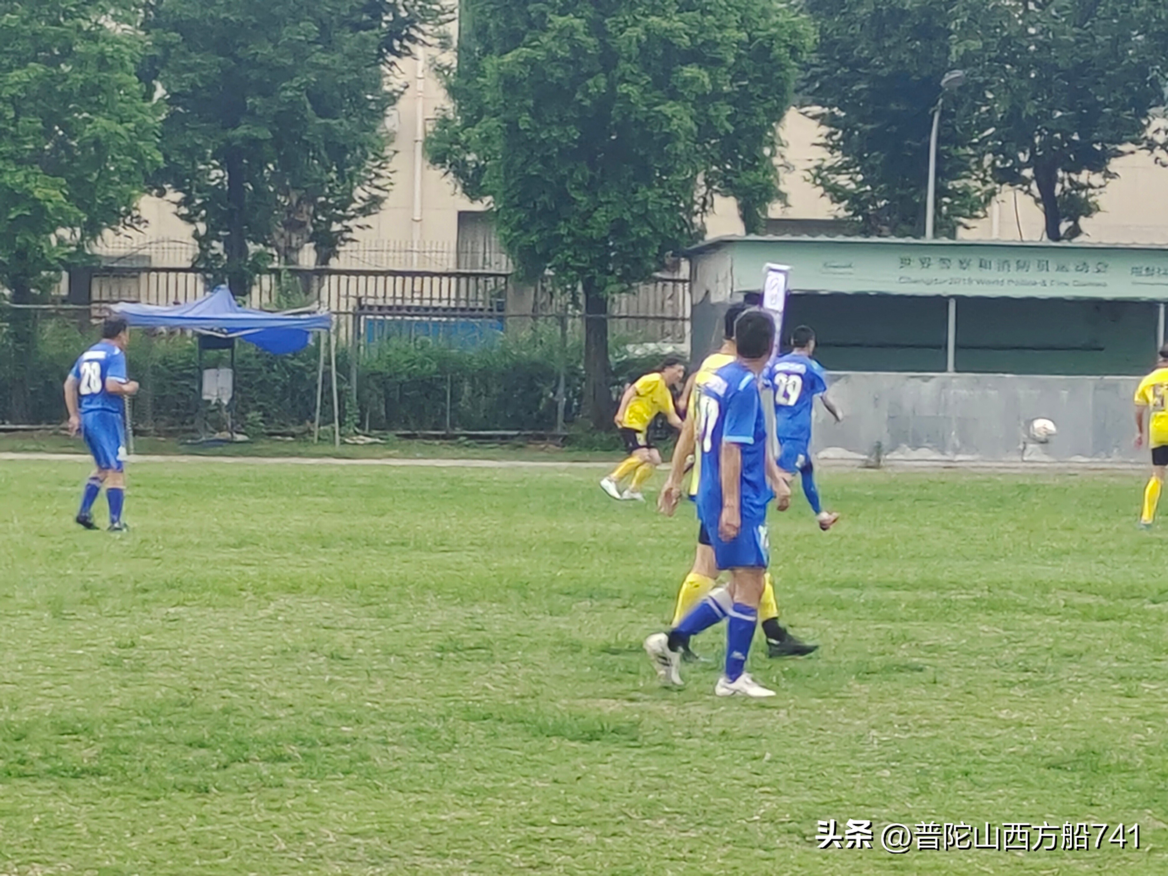 海联学院足球队,海联篮球队