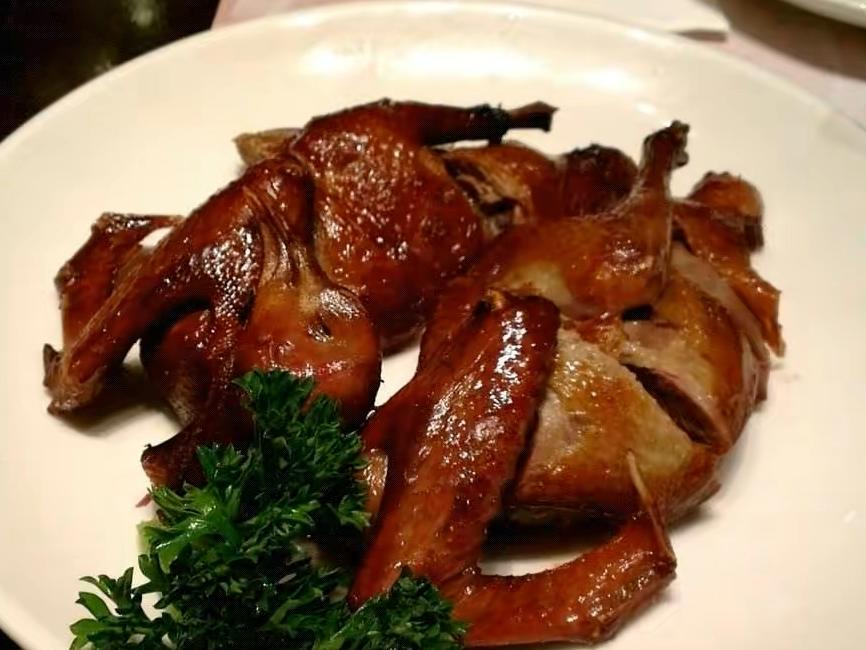 最新香港购物攻略视频,香港最新通关指南