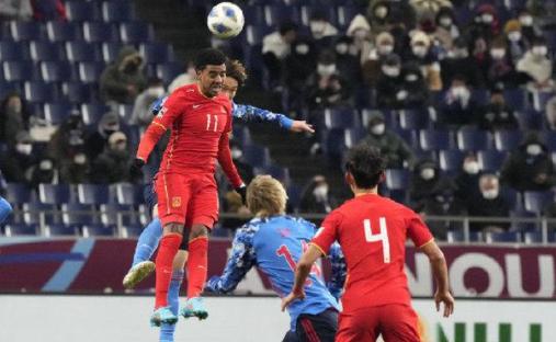 难逃恶性循环！中国足球比“锅姨凝视”让人更加抑郁绝望