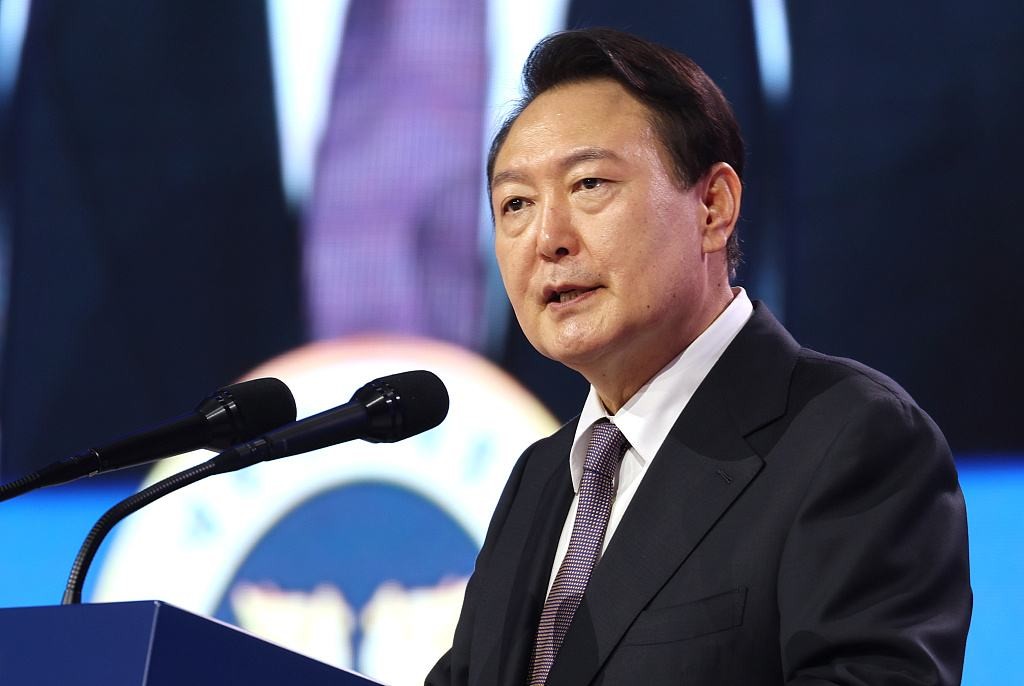 朝鲜发出强力警告，尹锡悦面对重重压力，突然开始强调与中国合作