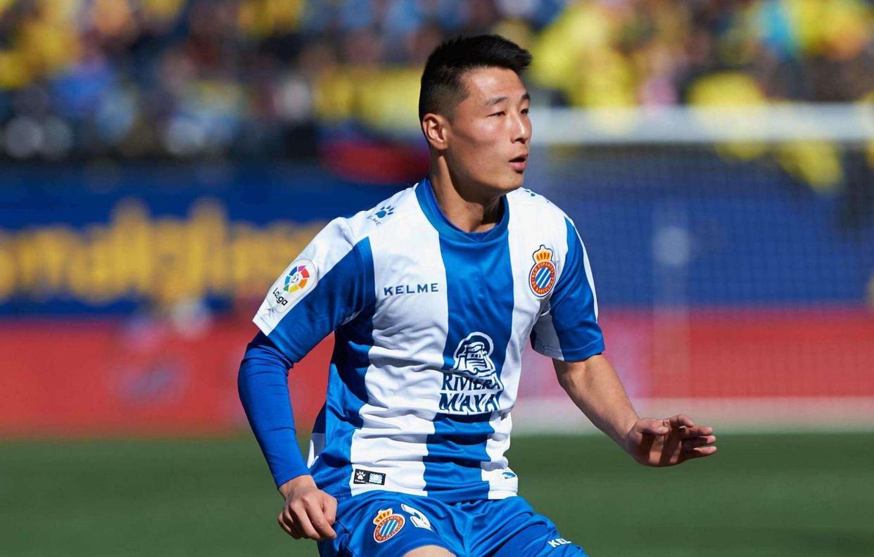 国足最强阵容预测：武磊领衔谢鹏飞杨立瑜或助国足一臂之力