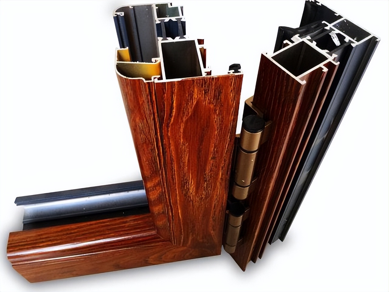 断桥铝窗户怎么选择性价比高,选择断桥铝门窗需要注意什么