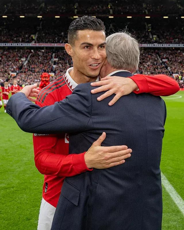 c罗正式签约沙特阿拉伯了吗,c罗加盟沙特俱乐部后比赛