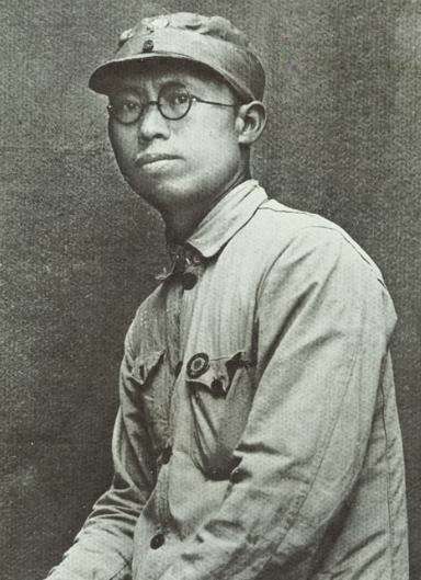 1955年,十大元帅名单一出令蒋介石沉默,他对各位元帅有何评价?