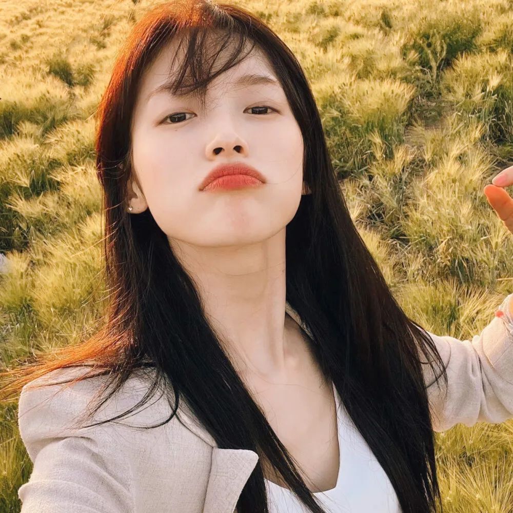 头像：日常简单好看的微信头像QQ