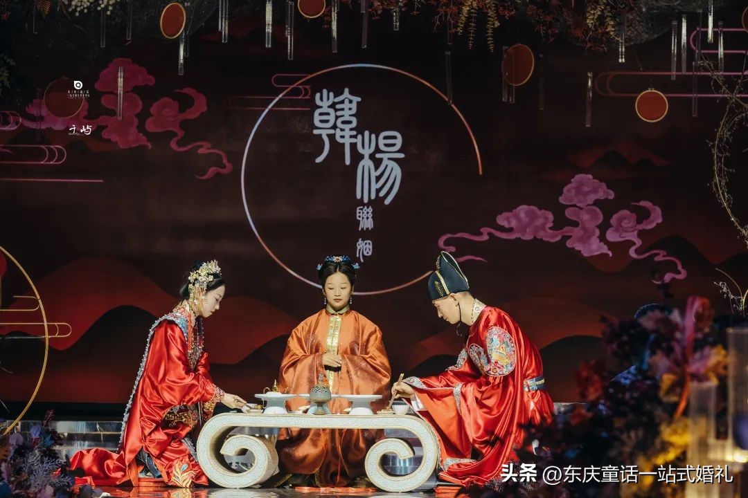 备婚好物分享婚礼请柬,结婚请柬邀请文案可复制