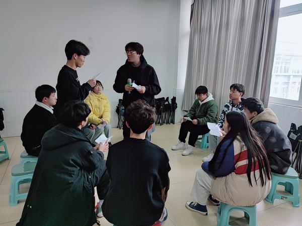 邓州市翰林学校最新消息,邓州市翰林学校和邓州市振华学校