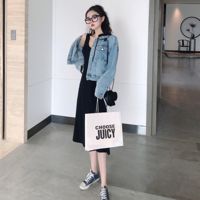 中长风衣款牛仔外套怎么搭配好看,短款薄春天休闲风衣外套怎么搭配