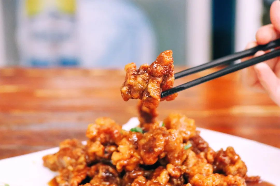 两天一夜嗨吃15顿，这座小城真把人香迷糊了