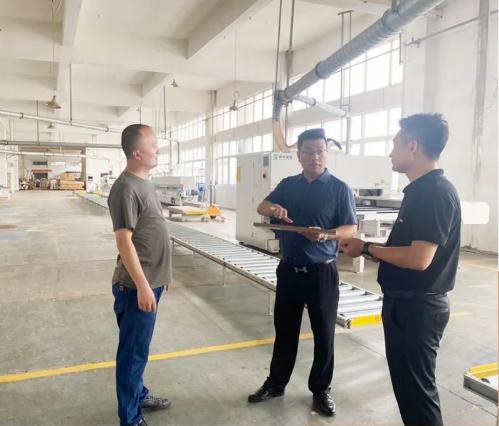 开启全屋时代,木门定制全屋整装源头工厂