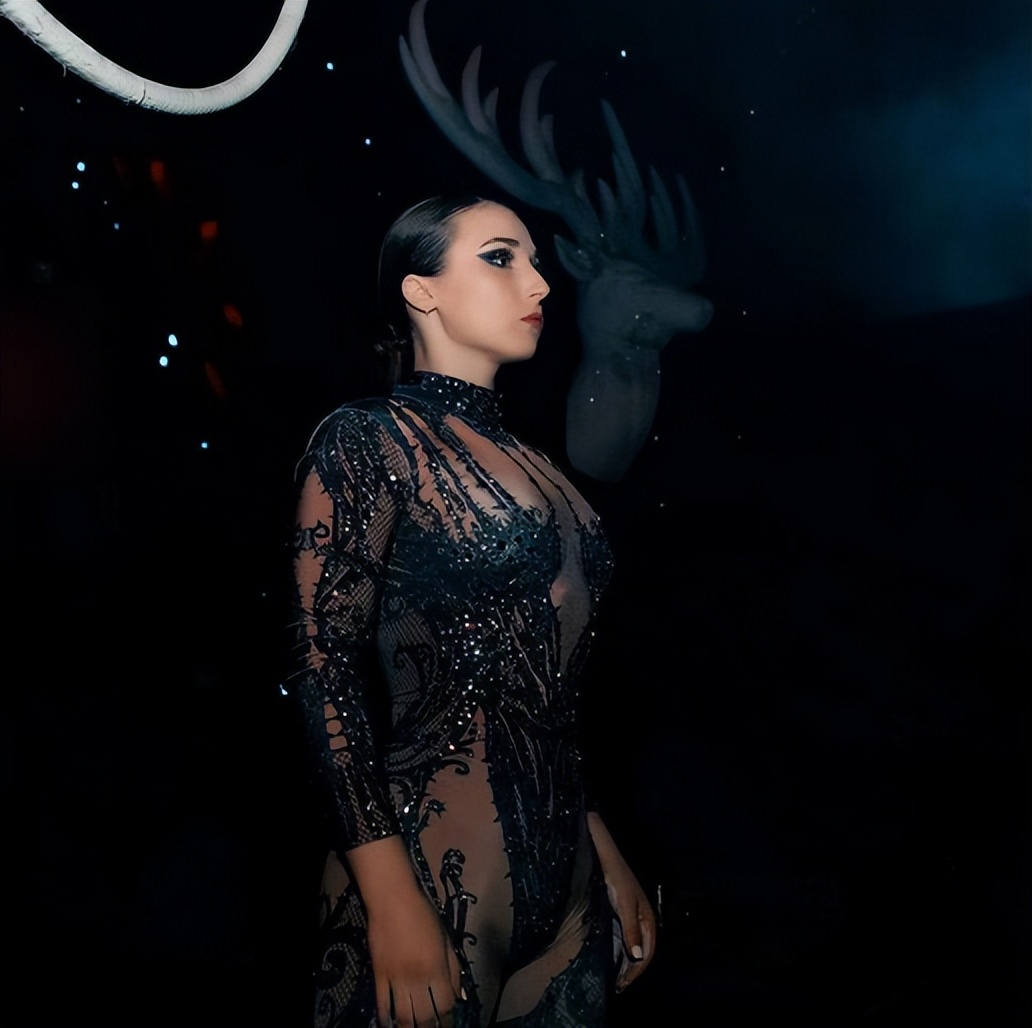 乌克兰美女嫁中国小伙七年变化,河南小伙24年前迎娶乌克兰美女