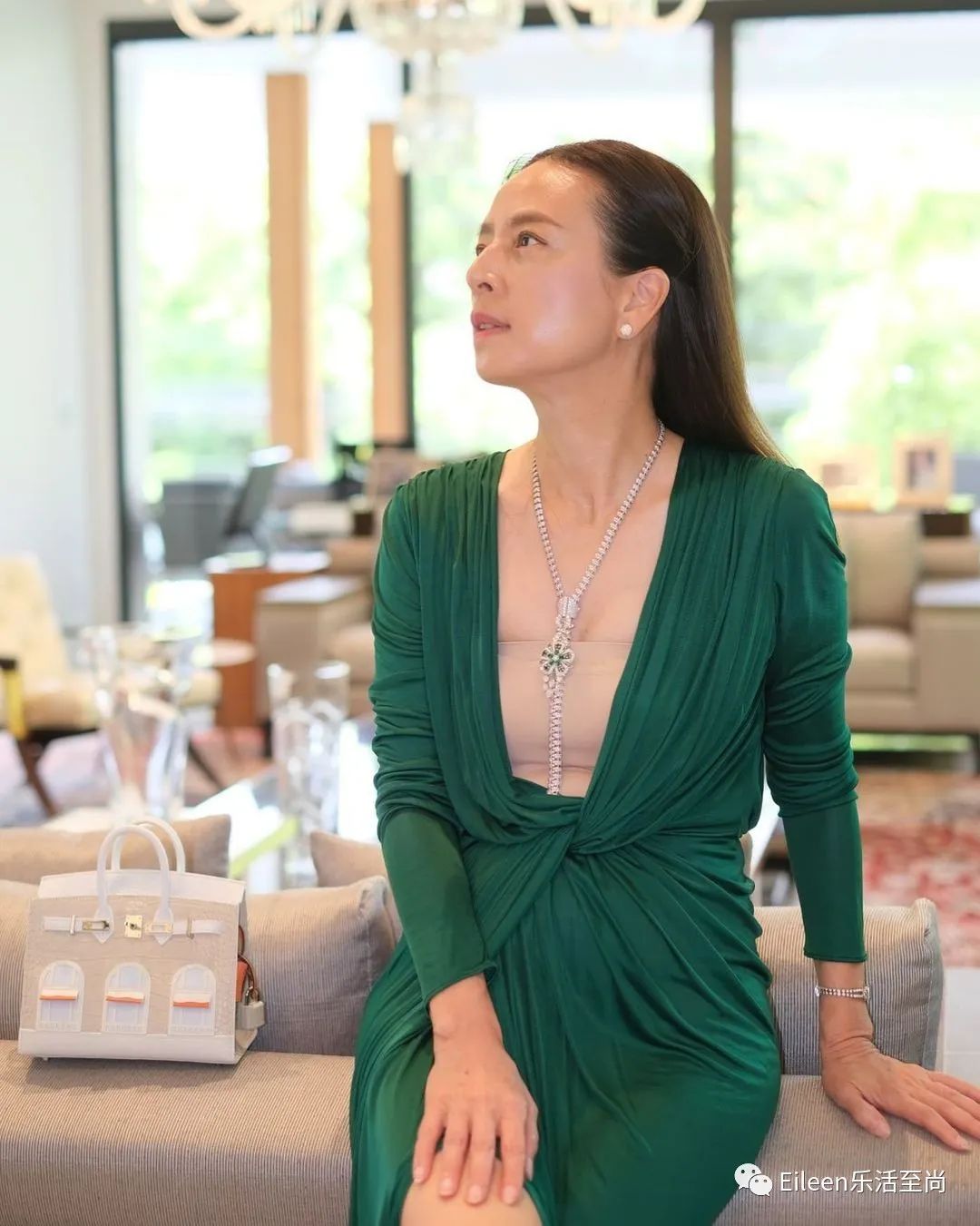 泰王又看上她？美过王后的富五代大小姐到底什么背景？