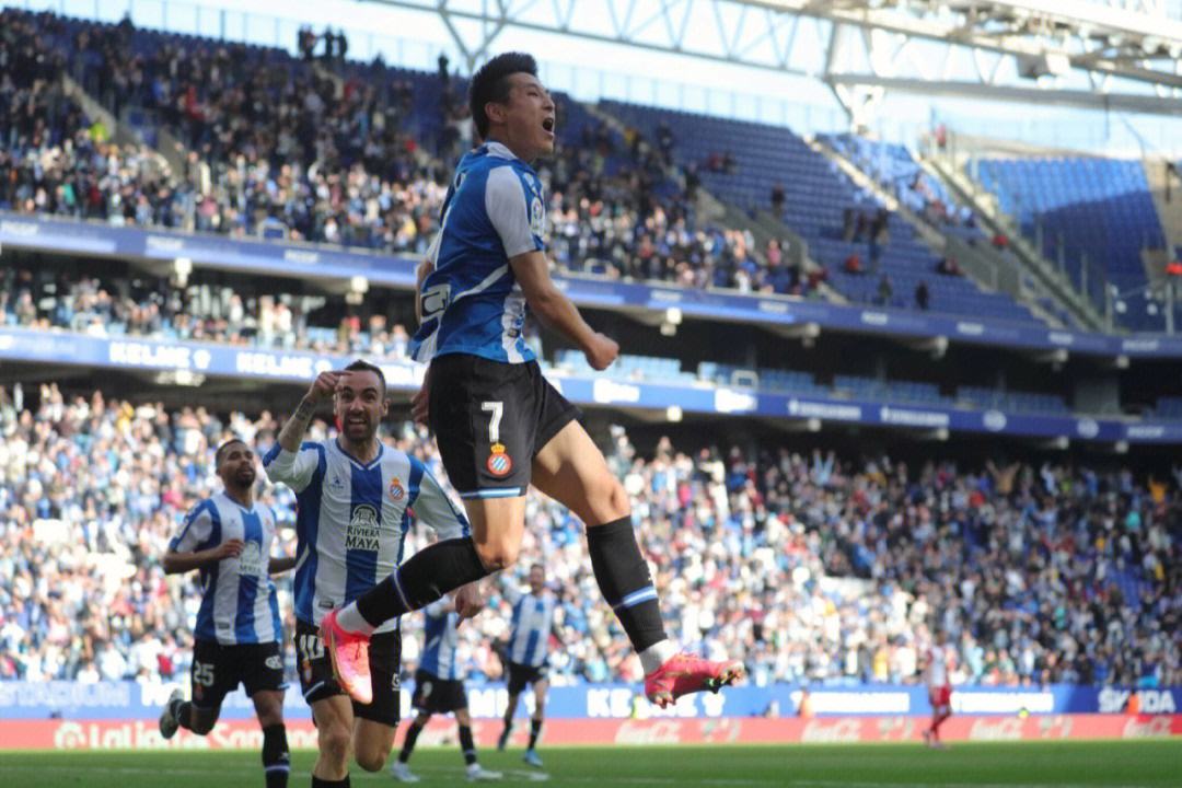 武磊最新冲突,武磊与梅西的故事