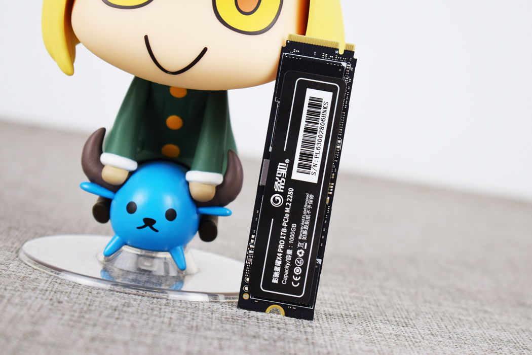 影驰星曜x4pro固态1t跑分,影驰星曜x4pro固态什么颗粒